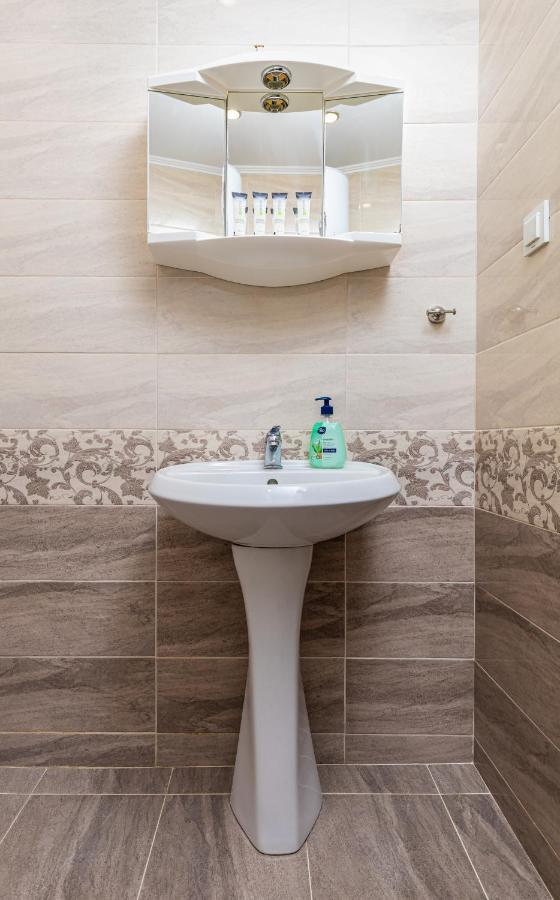 Modernly-Designed 1Bd Apartment With A Nice Terrace Plovdiv Eksteriør bilde